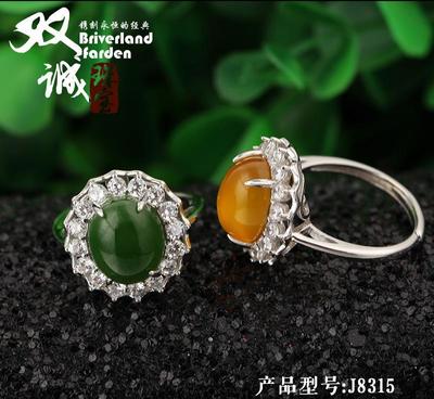 揭秘批發(fā)市場 925純銀戒指空托，鑲嵌蜜蠟?zāi)霞t的匠心之選